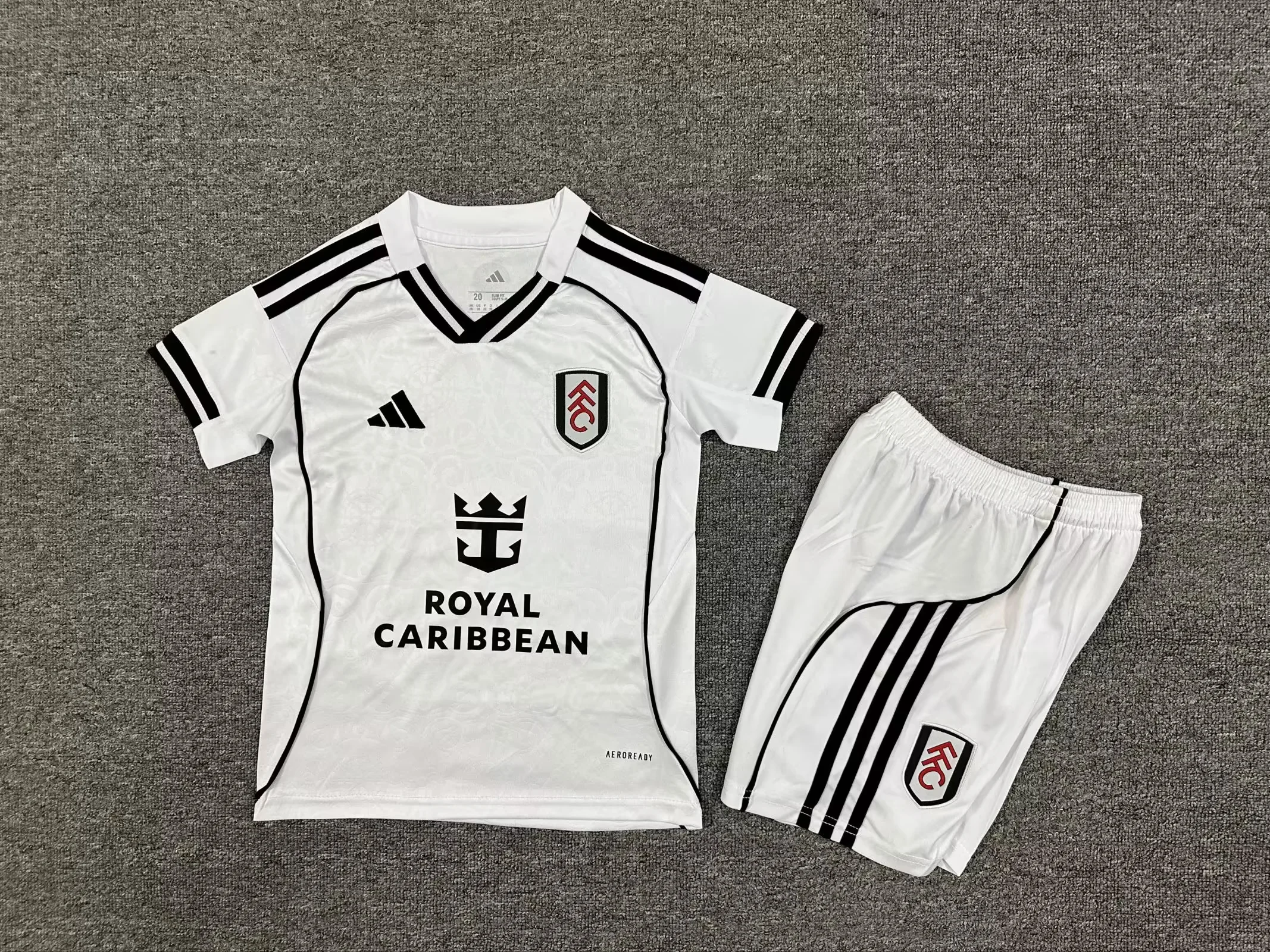 2025/2026 Fulham Home Football Shirt Kids Size 1:1 Thai Quality