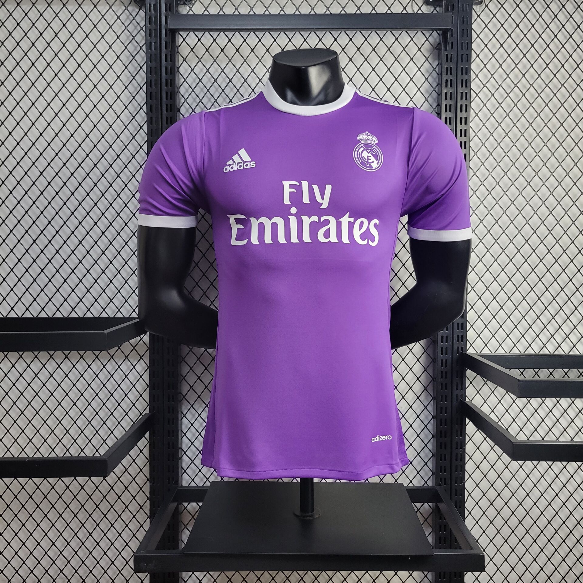 2016/2017 Player Version Retro Real Madrid Away Football Shirt 1:1 Thai Quality