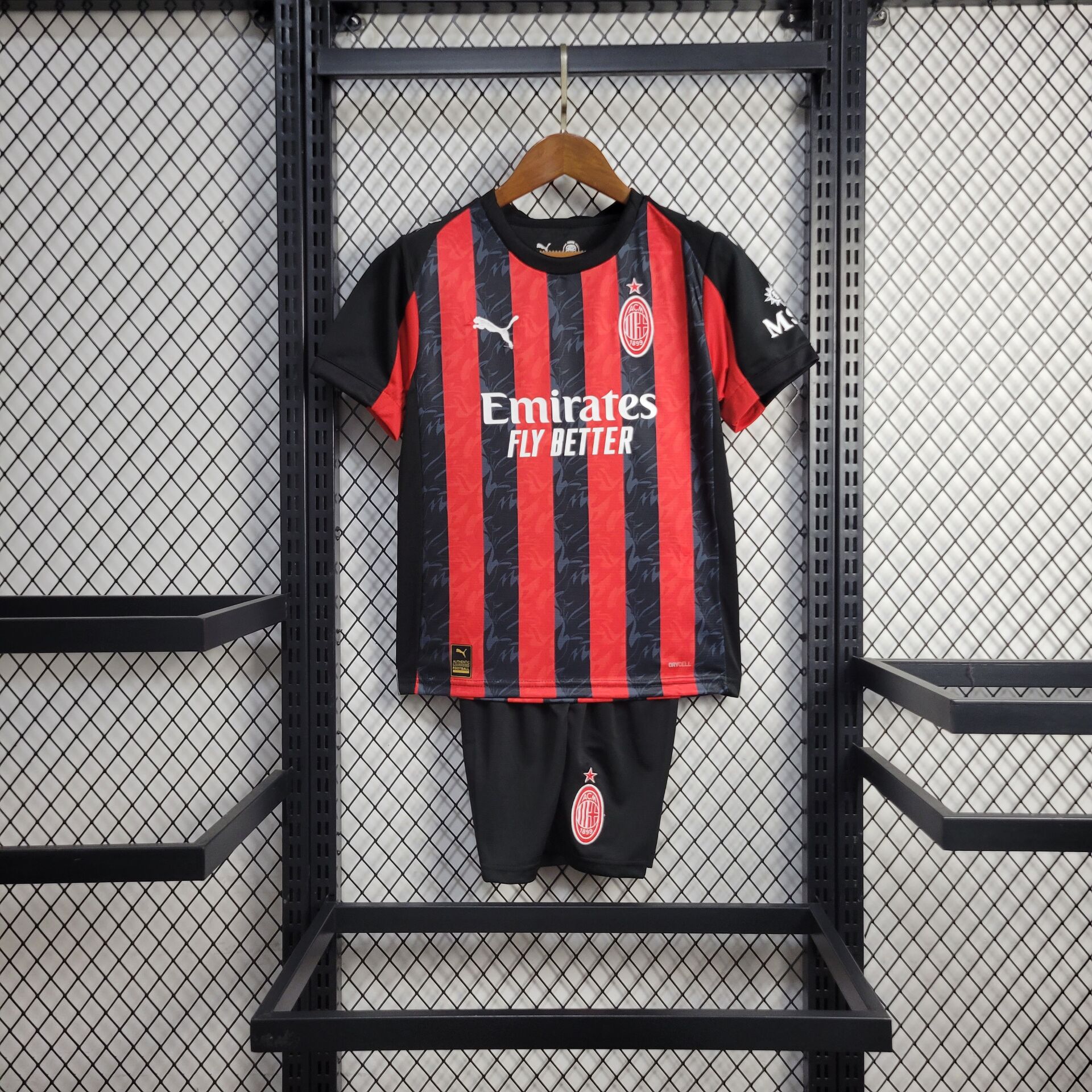 2025/2026 AC Milan Home Football Shirt Kids Size 1:1 Thai Quality