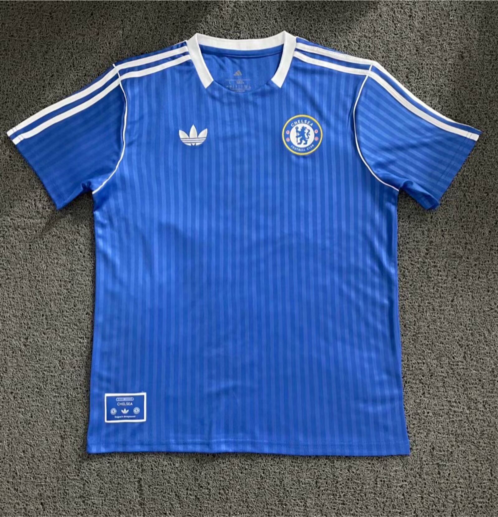 2025/26 Chelsea Retro Version Football Shirt 1:1 Thai Quality