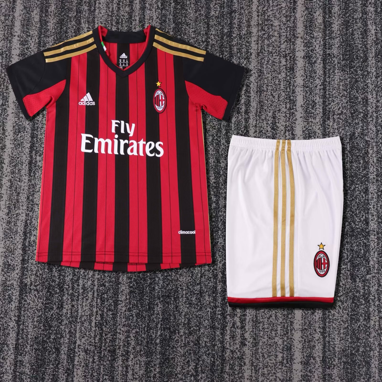 2013/2014 Retro AC Milan Home Football Shirt Kids Size 1:1 Thai Quality