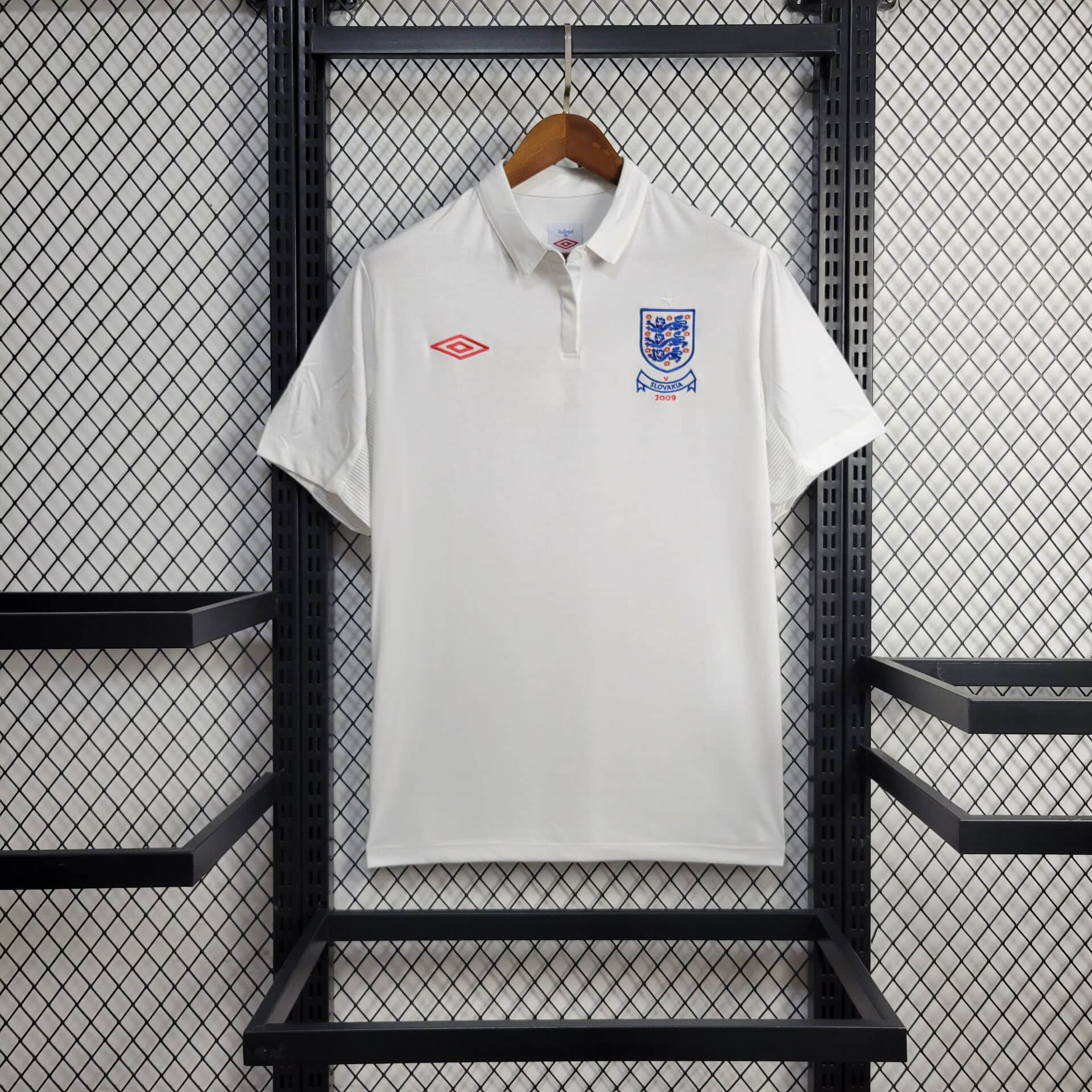 2010 Retro England Home Football Shirt 1:1 Thai Quality