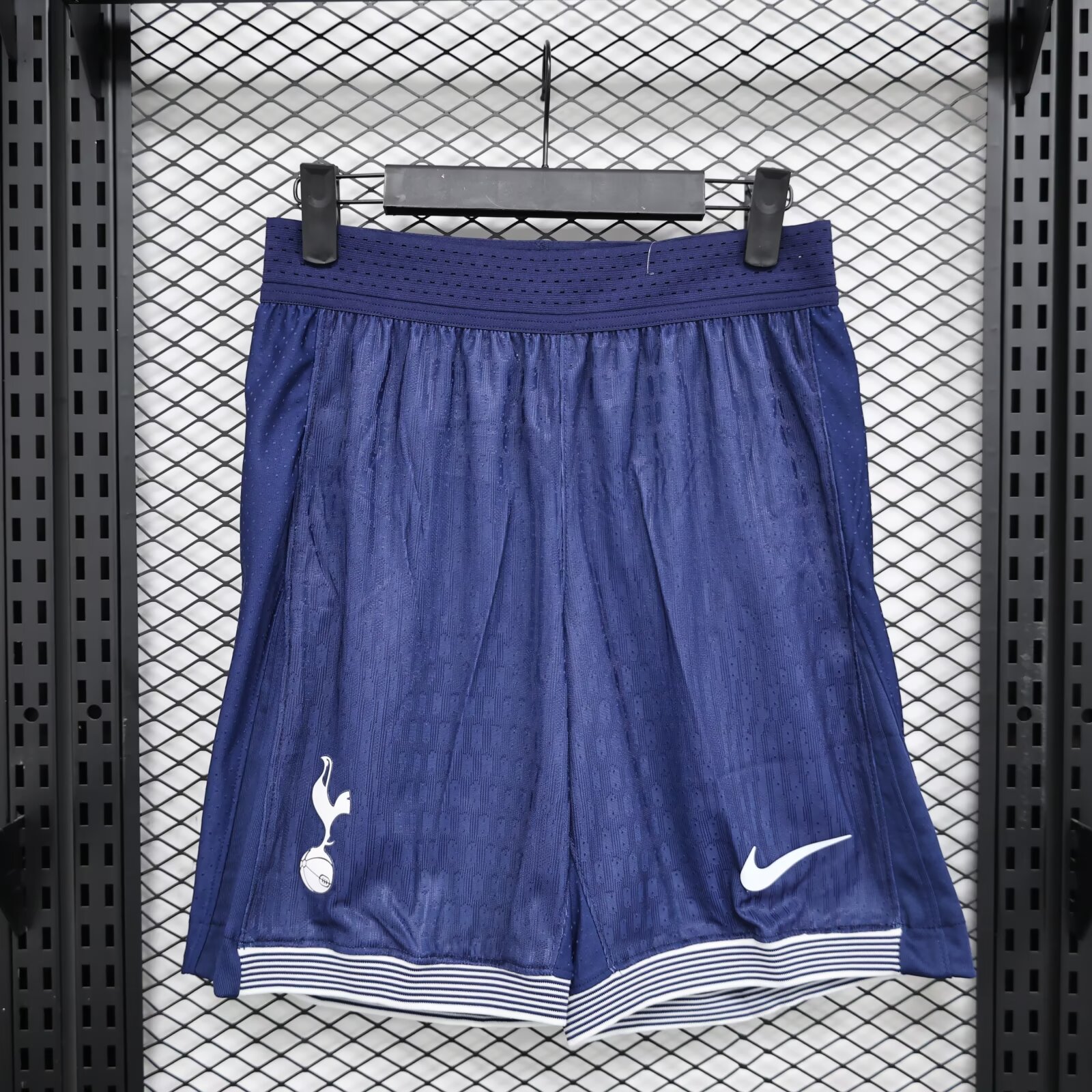 2024/2025 Player Version Tottenham Hotspur Home Shorts 1:1 Thai Quality