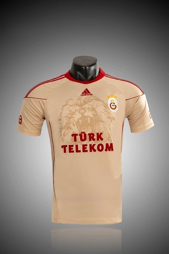 2010/2011 Retro Galatasaray Away Football Shirt 1:1 Thai Quality
