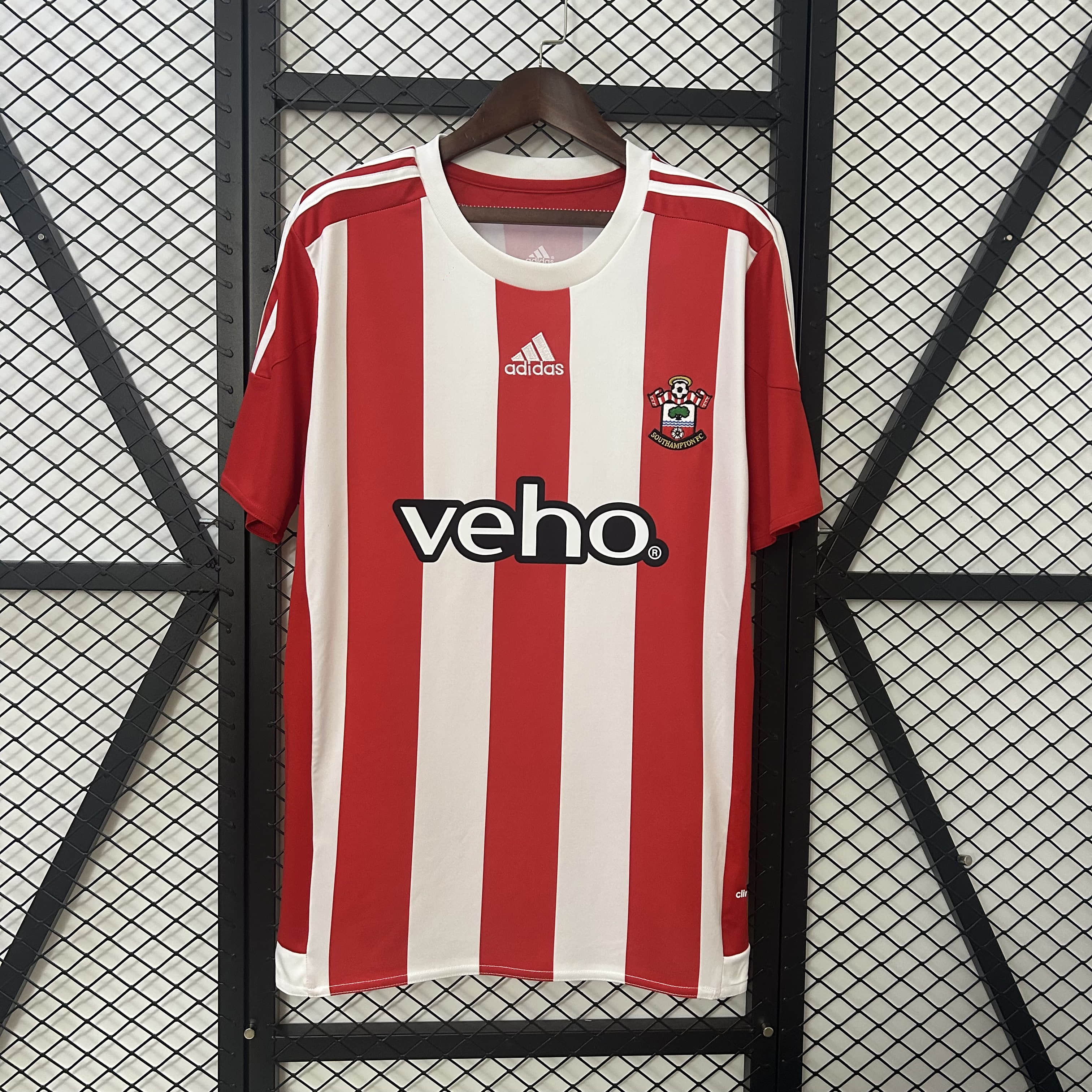 2015/2016 Retro Southampton Home Football Shirt 1:1 Thai Quality