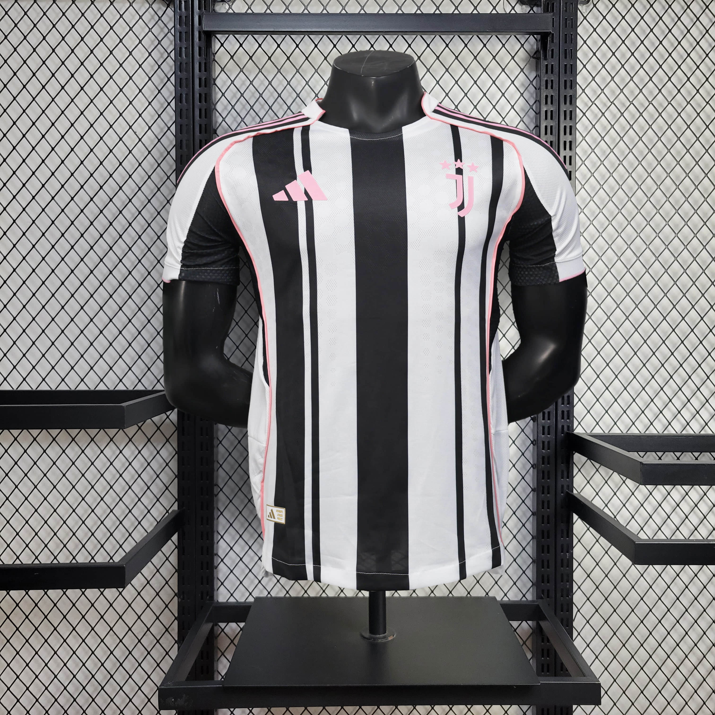 2025/2026 Player Version Juventus Home Football Shirt 1:1 Thai Quality
