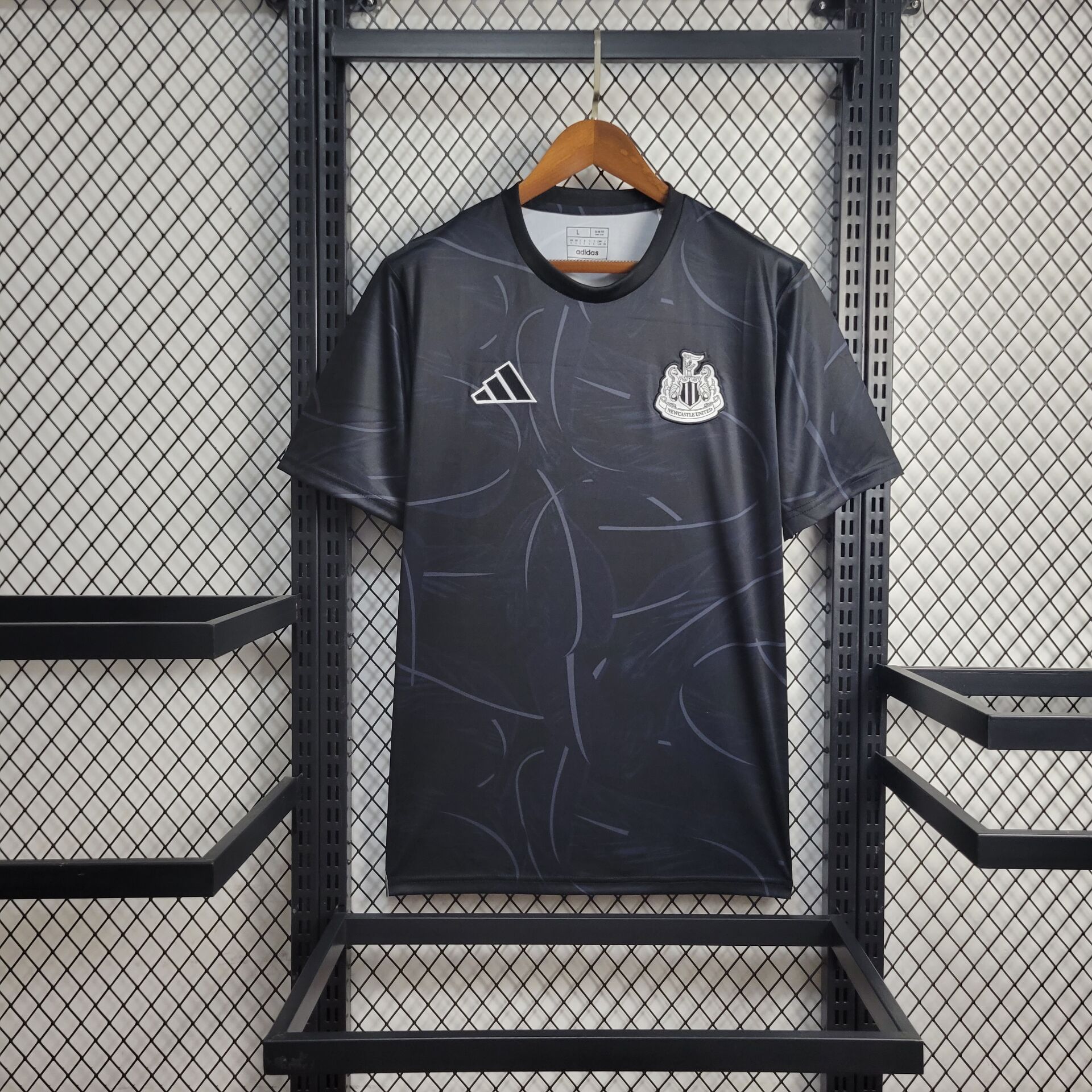 2024/2025 Newcastle United Training Wear Football Shirt 1:1 Thai Quality