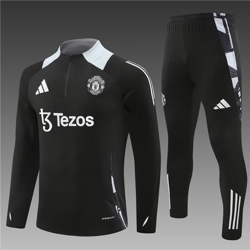 2024/2025 Manchester United Half-Pull Training Wear Black Football Shirt