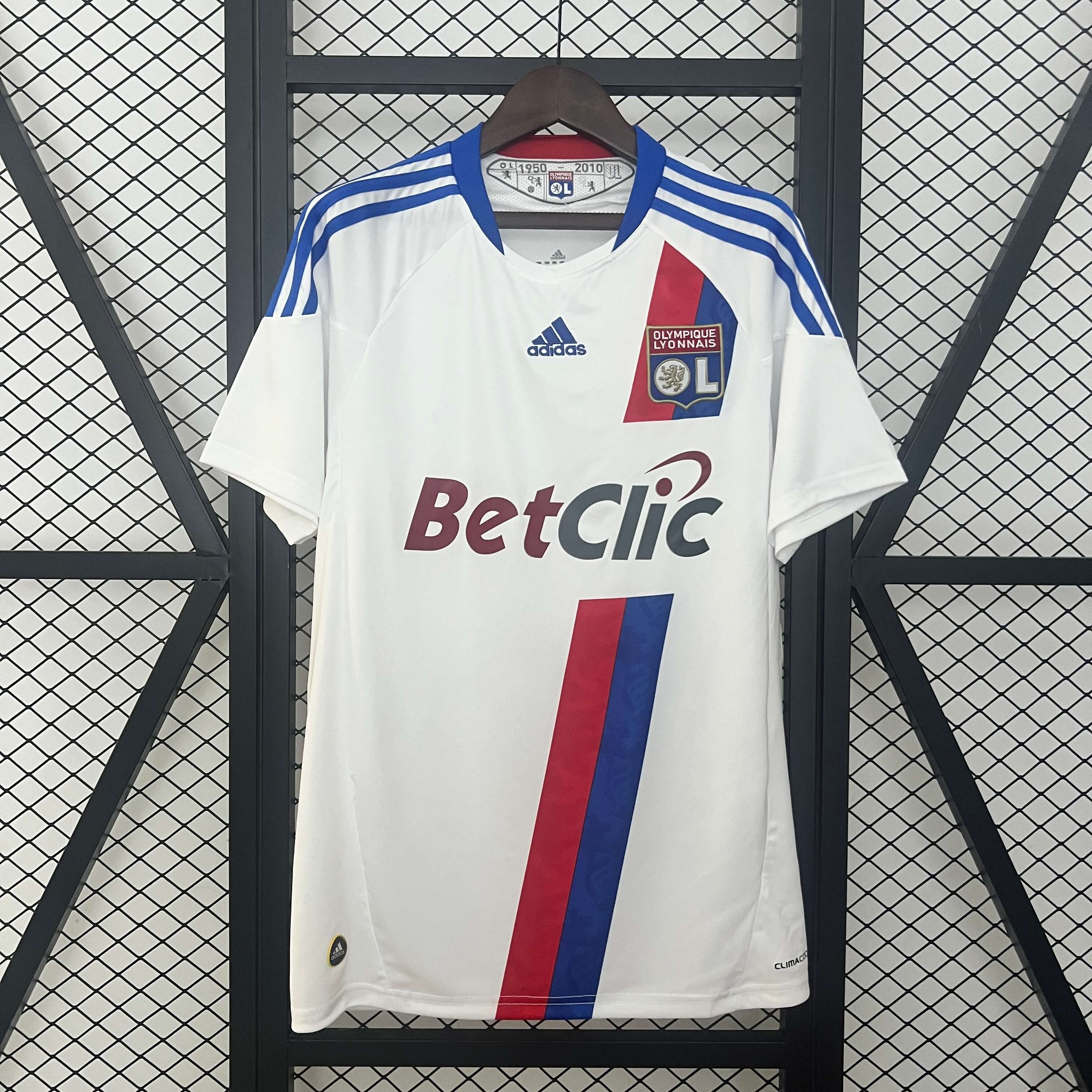 2010/2011 Retro Lyon Home Football Shirt 1:1 Thai Quality