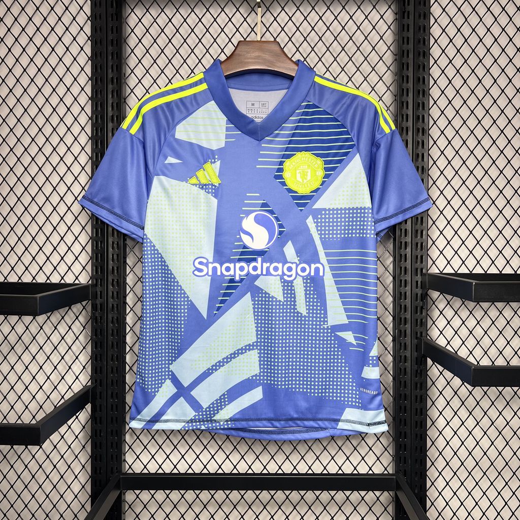 2024/2025 Manchester United Goalkeeper Football Shirt 1:1 Thai Quality