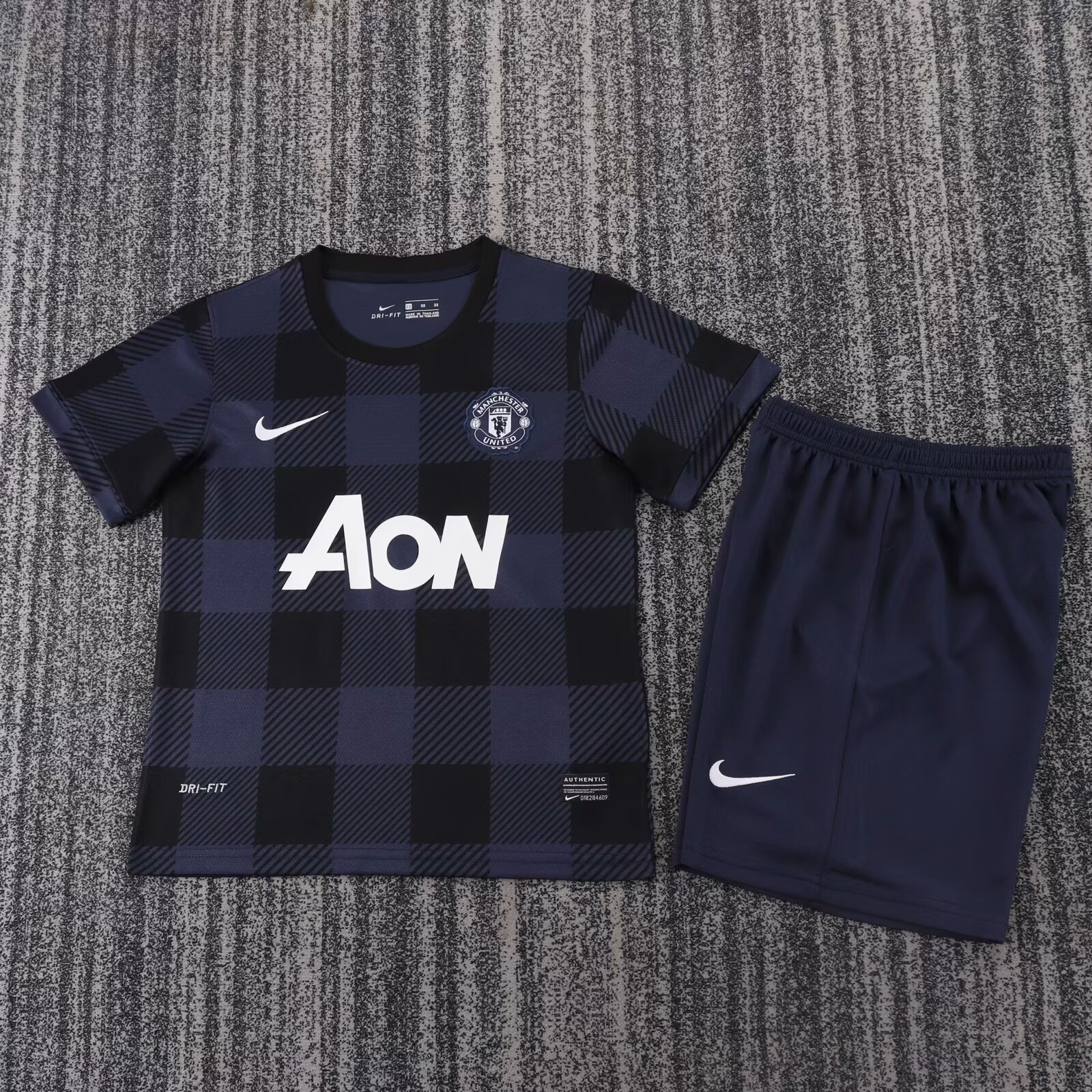 2013/2014 Retro Manchester United Away Football Shirt Kids Size 1:1 Thai Quality