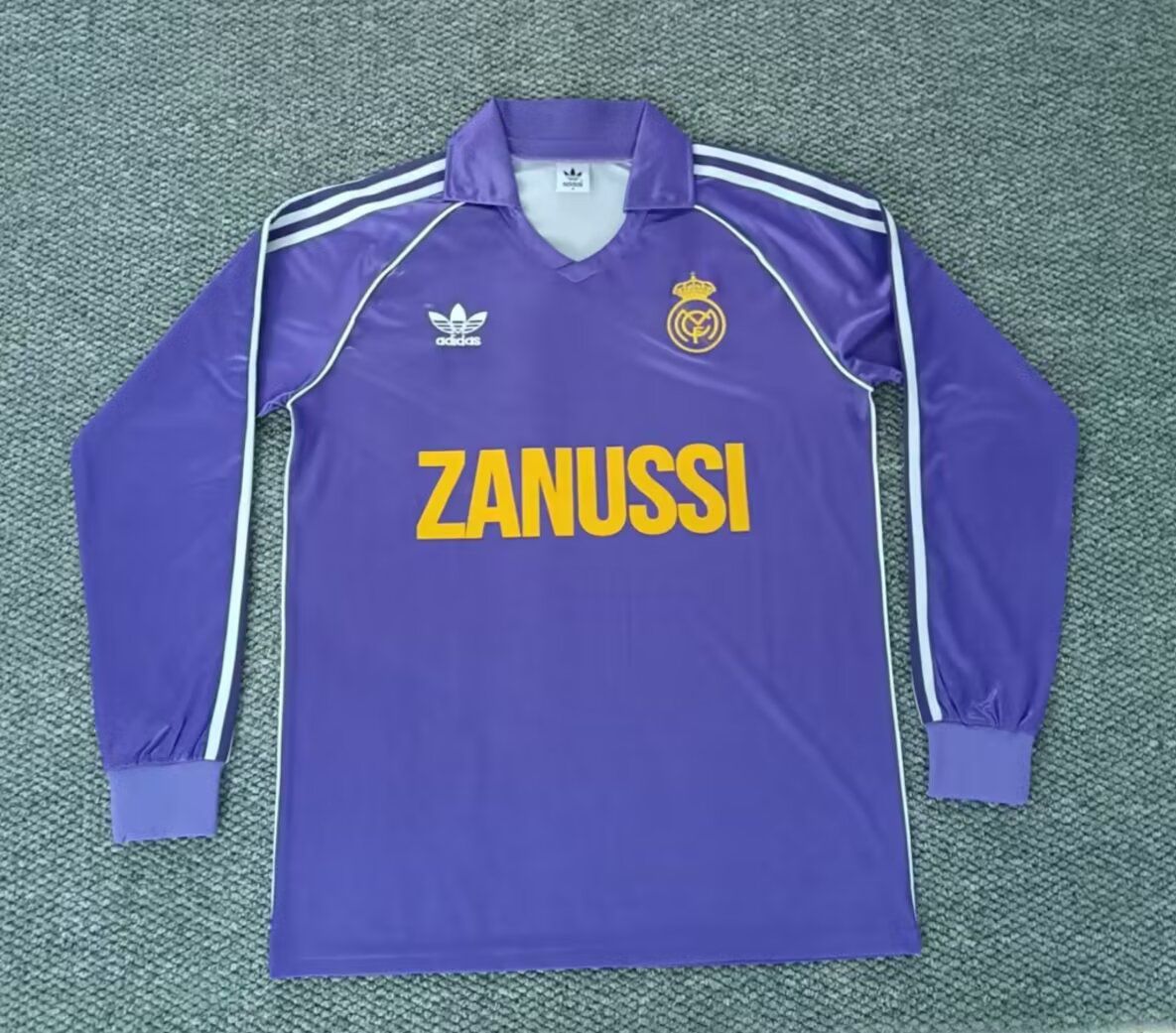 1984/1985 Real Madrid Away Long sleevese Football Shirt 1:1 Thai Quality