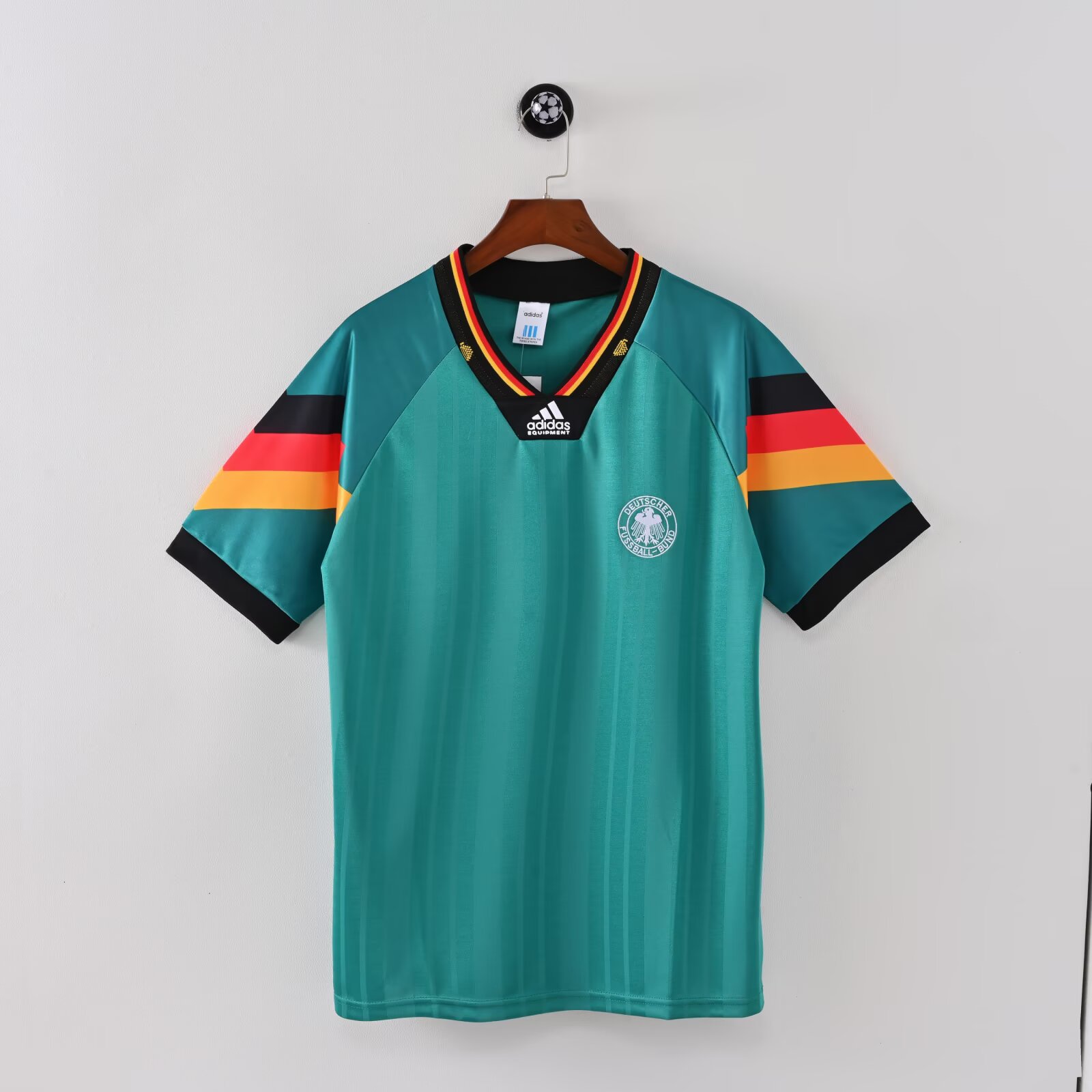 f285bf2f8aa0a233c9d06d844ef688f2 1992 Germany Away Football Shirt 1:1 Thai Quality