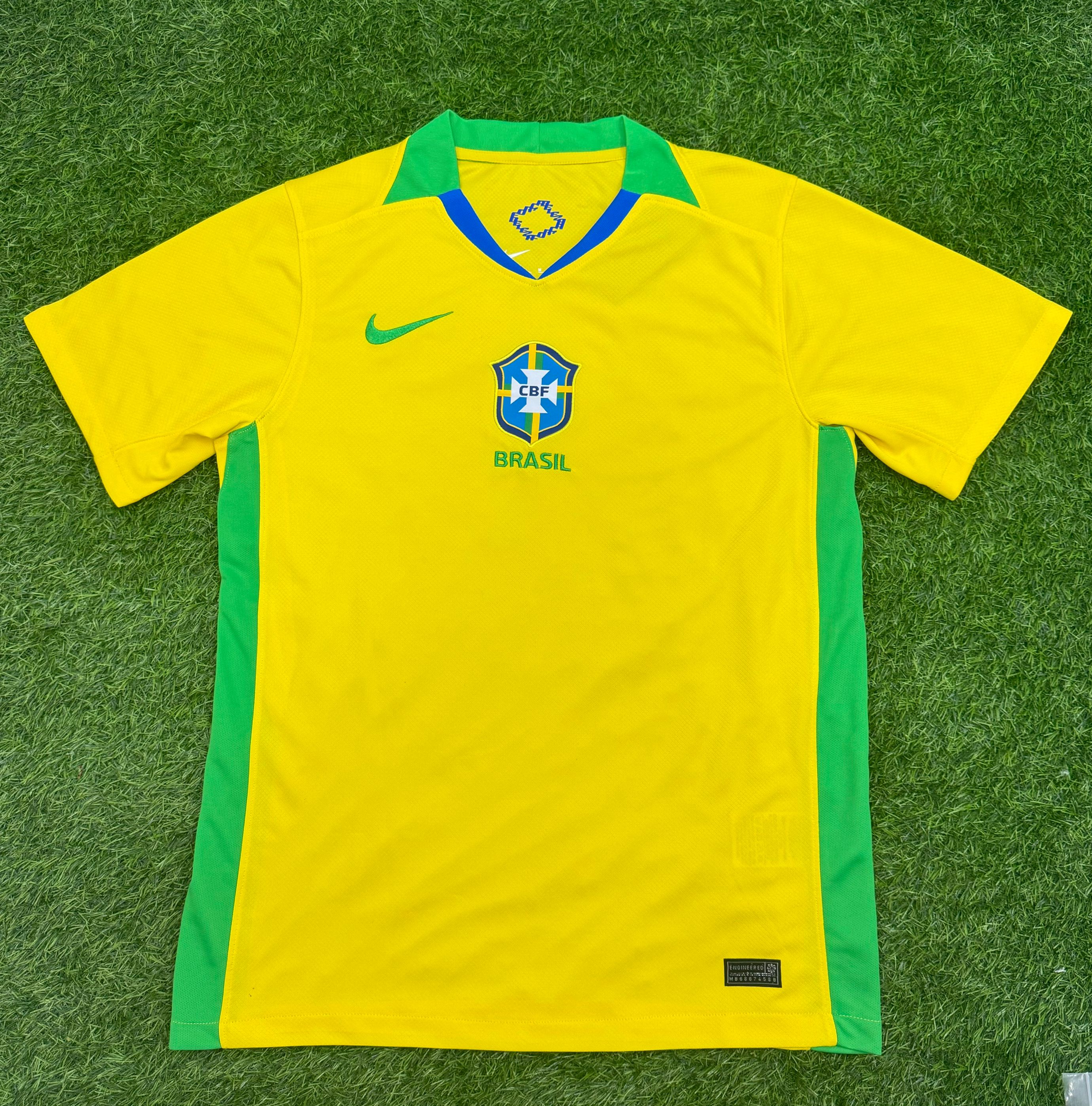 2025 Brazil Home Football Shirt 1:1 Thai Quality