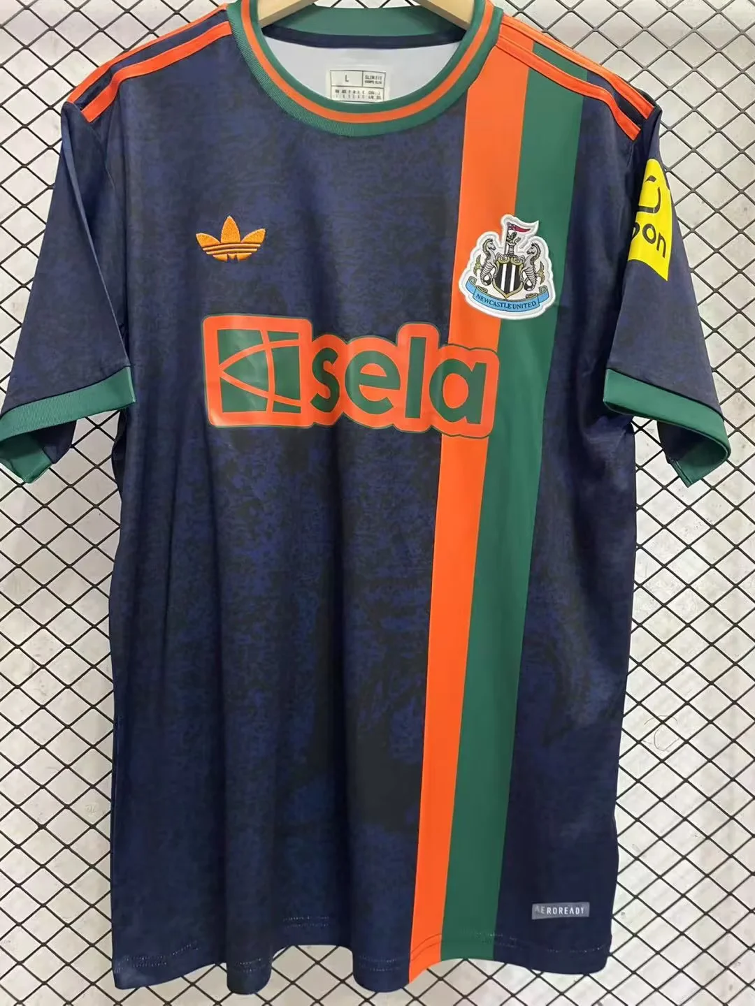2025/2026 Newcastle United Third Away Football Shirt 1:1 Thai Quality