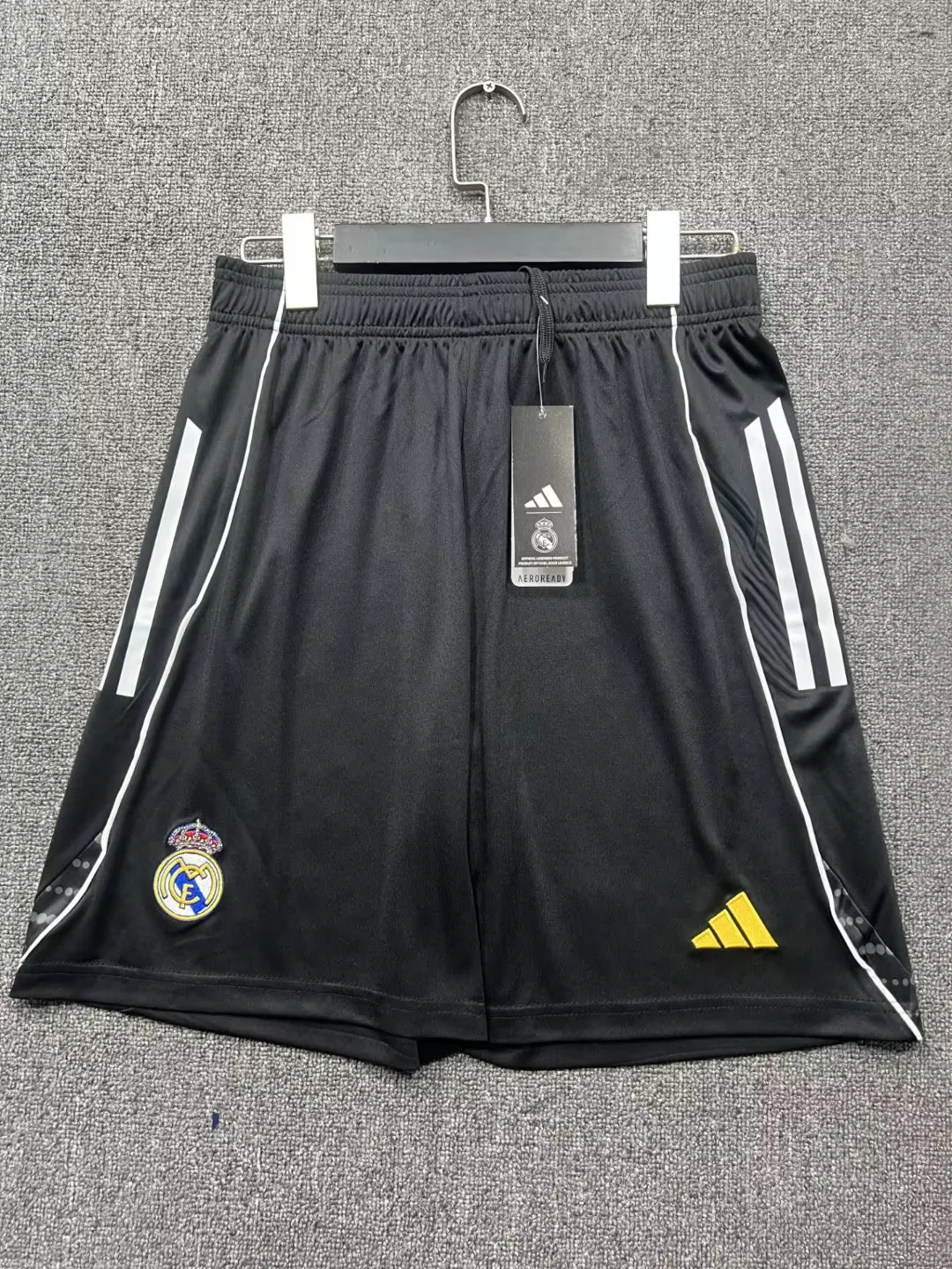 2025/2026 Real Madrid Training Wear Shorts 1:1 Thai Quality