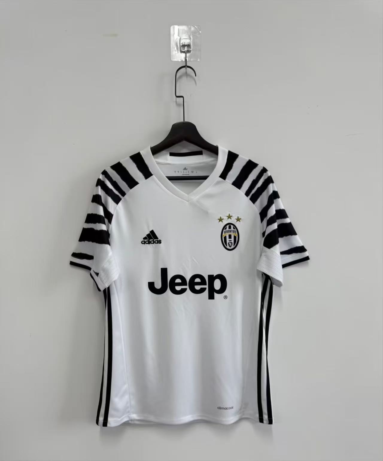 2016/2017 Juventus Third Football Shirt 1:1 Thai Quality
