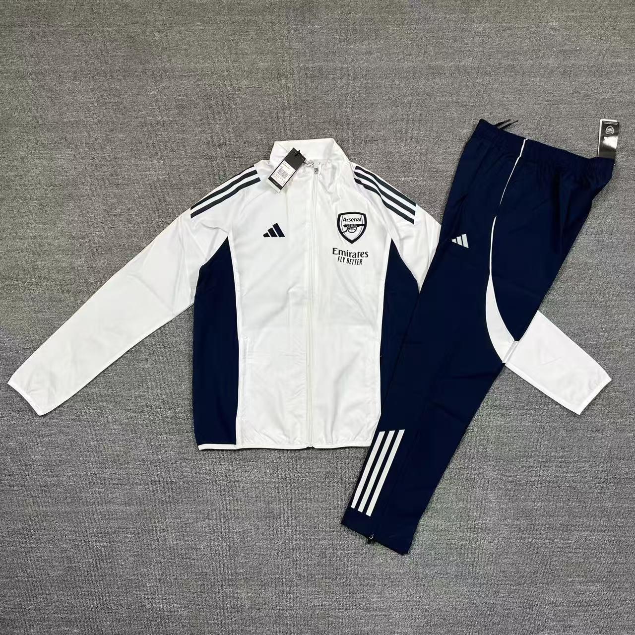 2026/2027 Arsenal Windbreaker 1:1 Thai Quality