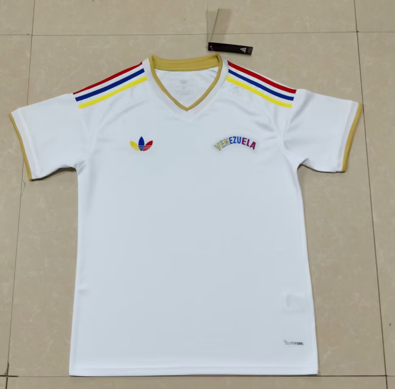 8cd812f1ce5f5a7c8c78451c2c008063 2026/2027 Venezuela Away Football Shirt 1:1 Thai Quality