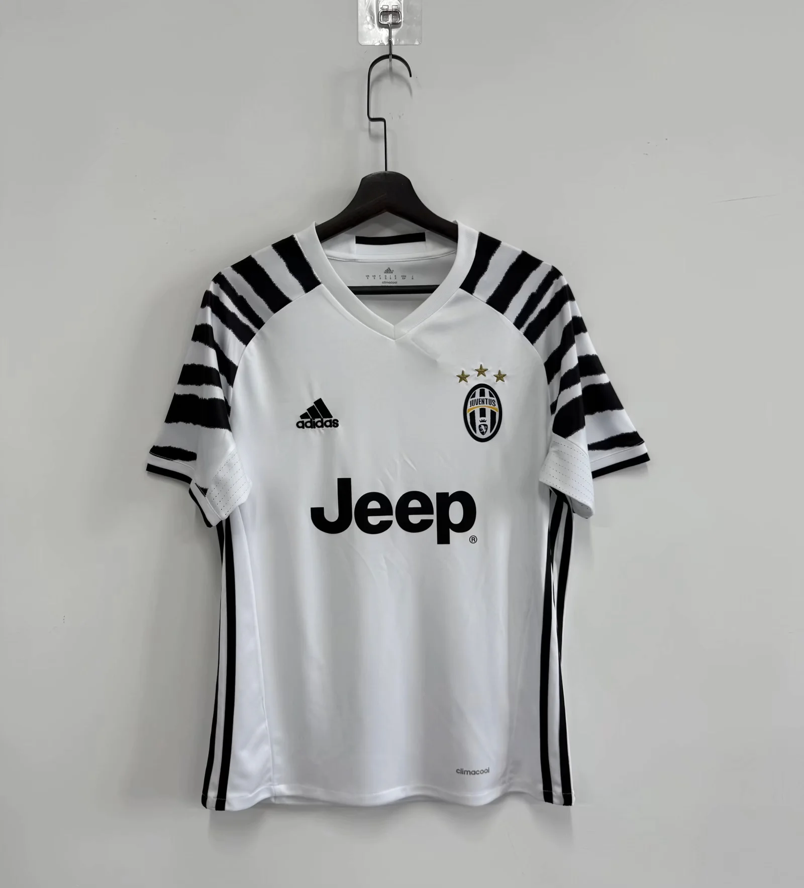 2016/2017 Retro Juventus Third Away Football Shirt 1:1 Thai Quality