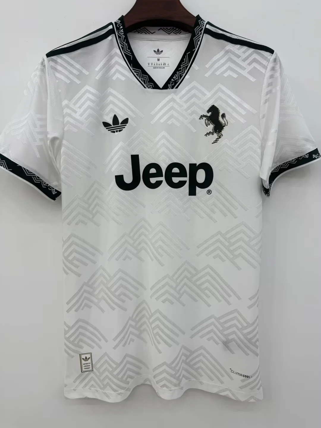 da79026a23d0be91ae1fdcf88fa7709b Retro Juventus Fourth Jersey